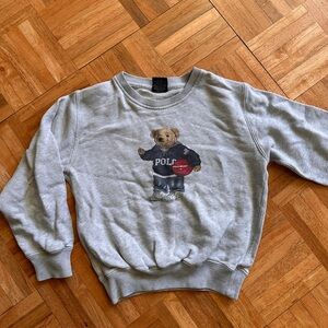 Polo Bear Graphic Sweatshirt - Light Gray